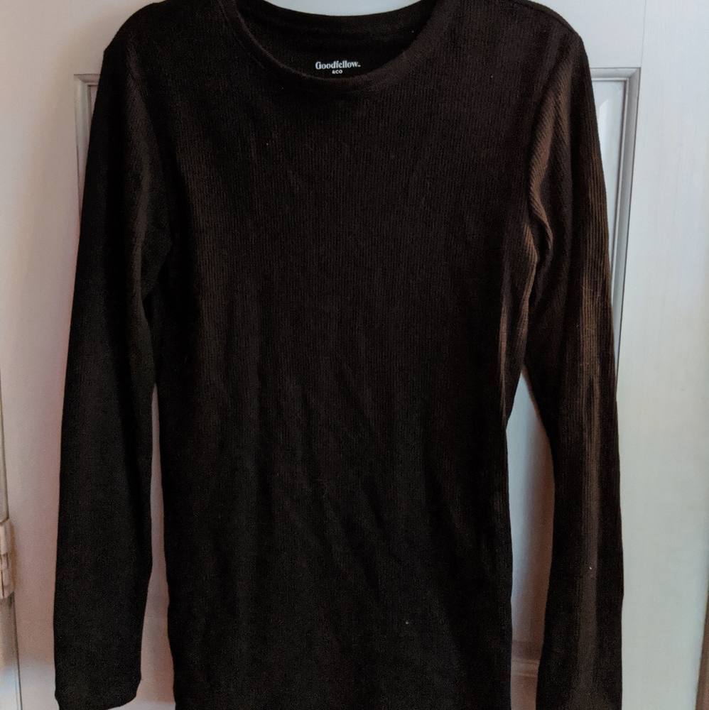 Mens black thermal top